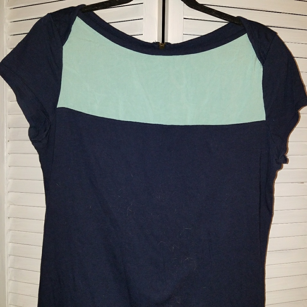 Teal and navy tee